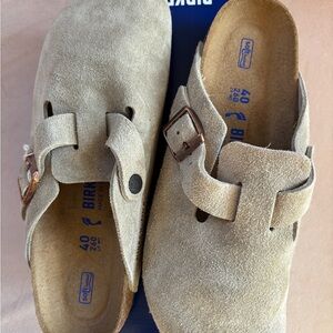 Birkenstock New Boston Taupe Clogs